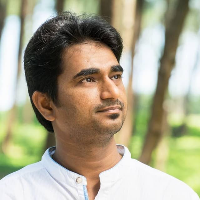 Ravindra Prabhu