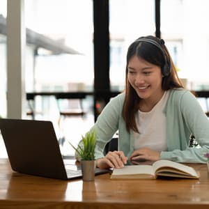 Coffee Shop Jazz Notes: Uplifting Tunes for Motivated Study - New York Jazz Bar