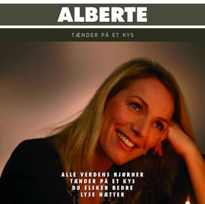 Tænder På Et Kys - Alberte Winding