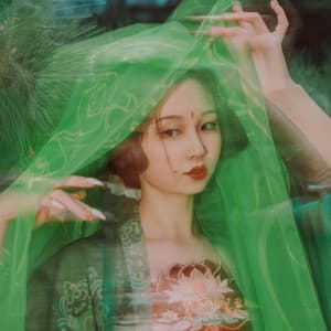 Fragrance of Dew on Eternal Blossoms - Ancient Asian Oasis