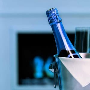 Backdrop for Easy Resolutions - Sublime Piano Duo - Dinner Music