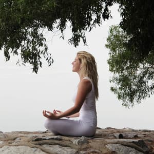 Contemplative Piano Drizzle: Rain's Silent Meditation - Piano Project