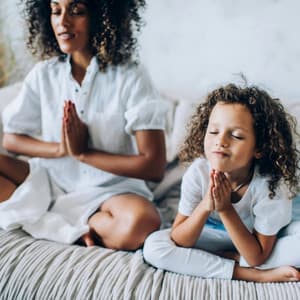 Calm Meditation Melodies for Inner Reflection - Lounge Bar Ibiza