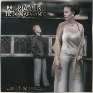 Äänet hämärässä - Maria Lund