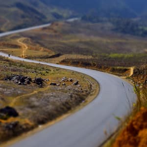 White Noise Odyssey: Journey Through Silent Echoes - White Noise Ambience