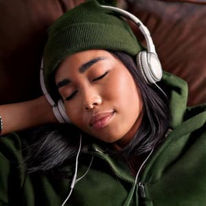Dream Rhythms: Hip Hop Beats for Sleep - Binaural Reality