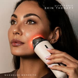 Ultrasonic Skin Therapy - Masseuse Meredith