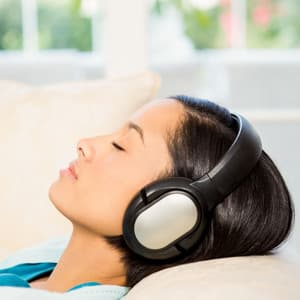 Serenade of Silence: Tranquil White Noise Melodies - Fans & White Noise