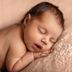 Heavenly Harmonies: Restful Music for Babies' Sleep - Noise of Colors Radio 1