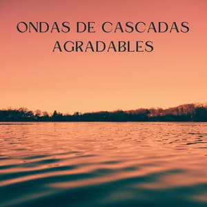 Ondas De Cascadas Agradables - Cascada en la distancia