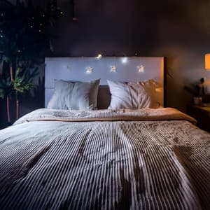 Armonías Tranquilas Lofi Para Un Descanso Profundo - Doblar