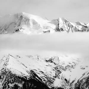 White Relax Noise - Relaxing Sounds of Nature White Noise Waheguru