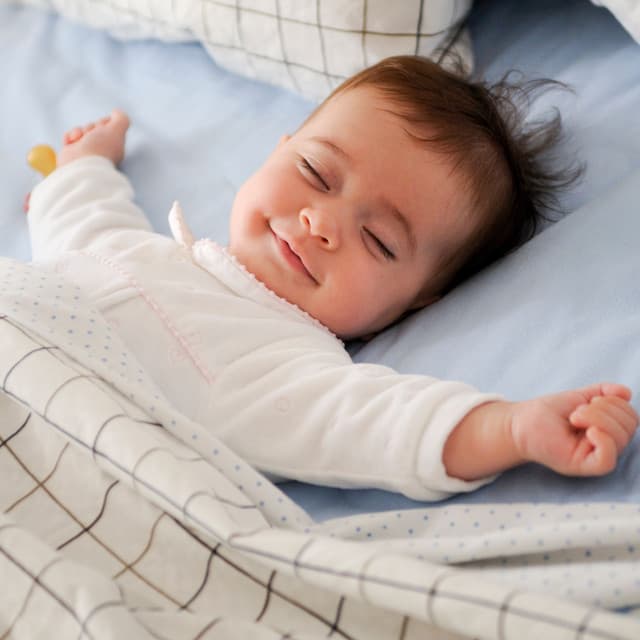 Celestial Nursery Nocturnes: Baby Sleep and Joyful Beginnings - Dinner Music Chill