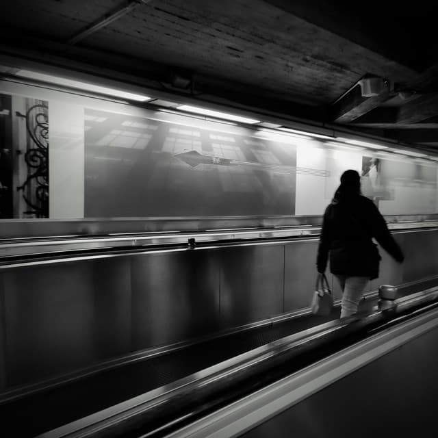 30 Day Vibes: Living For Now - LofiCentral