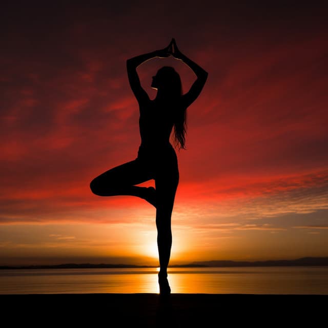 Aguas Rítmicas: Melodías De Yoga En Armonía - Sonidos de menos