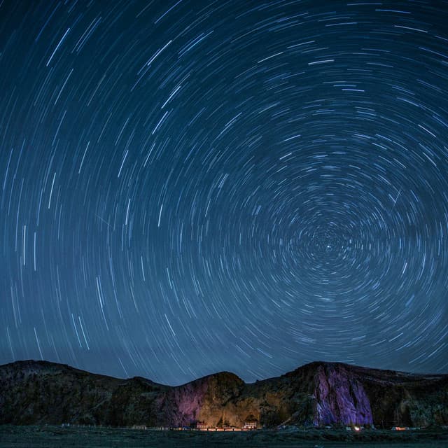 10,000 Frequencies: Nocturnal Frequencies - White Noise Therapy