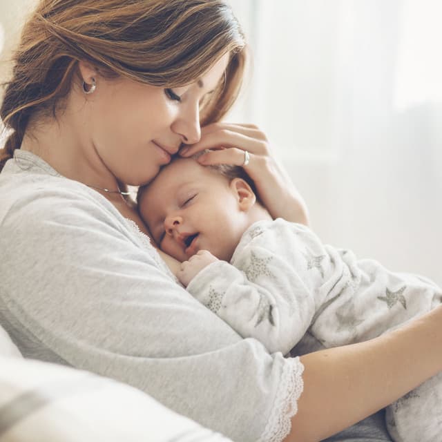 Sweet Dreams Symphony: Baby Lullaby Melodies Flow - Calm Music For Sleeping