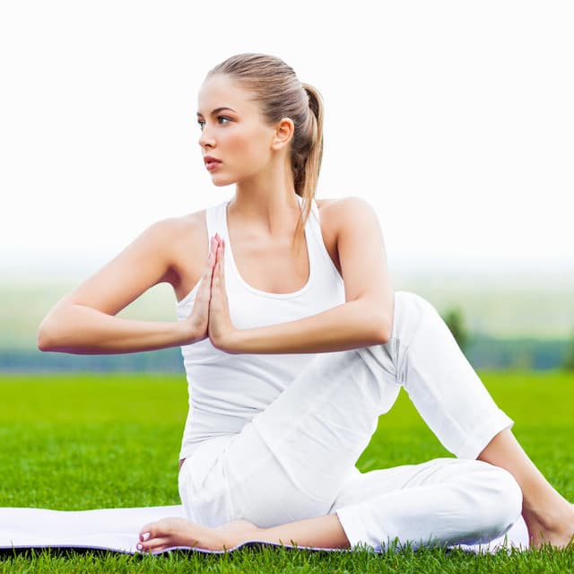 Serene Yoga Vibes: Peaceful Music - Lofi University